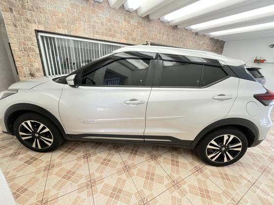 NISSAN KICKS 1.6 16V FLEXSTART ADVANCE XTRONIC NISSAN KICKS 1.6 16V FLEXSTART ADVANCE XTRONIC